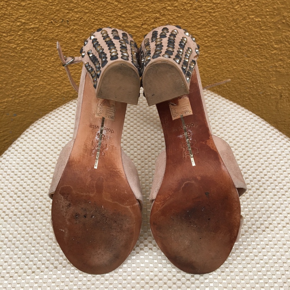 Shoes - Picture 5 of 6